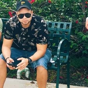 Meet your Posher, Christopher